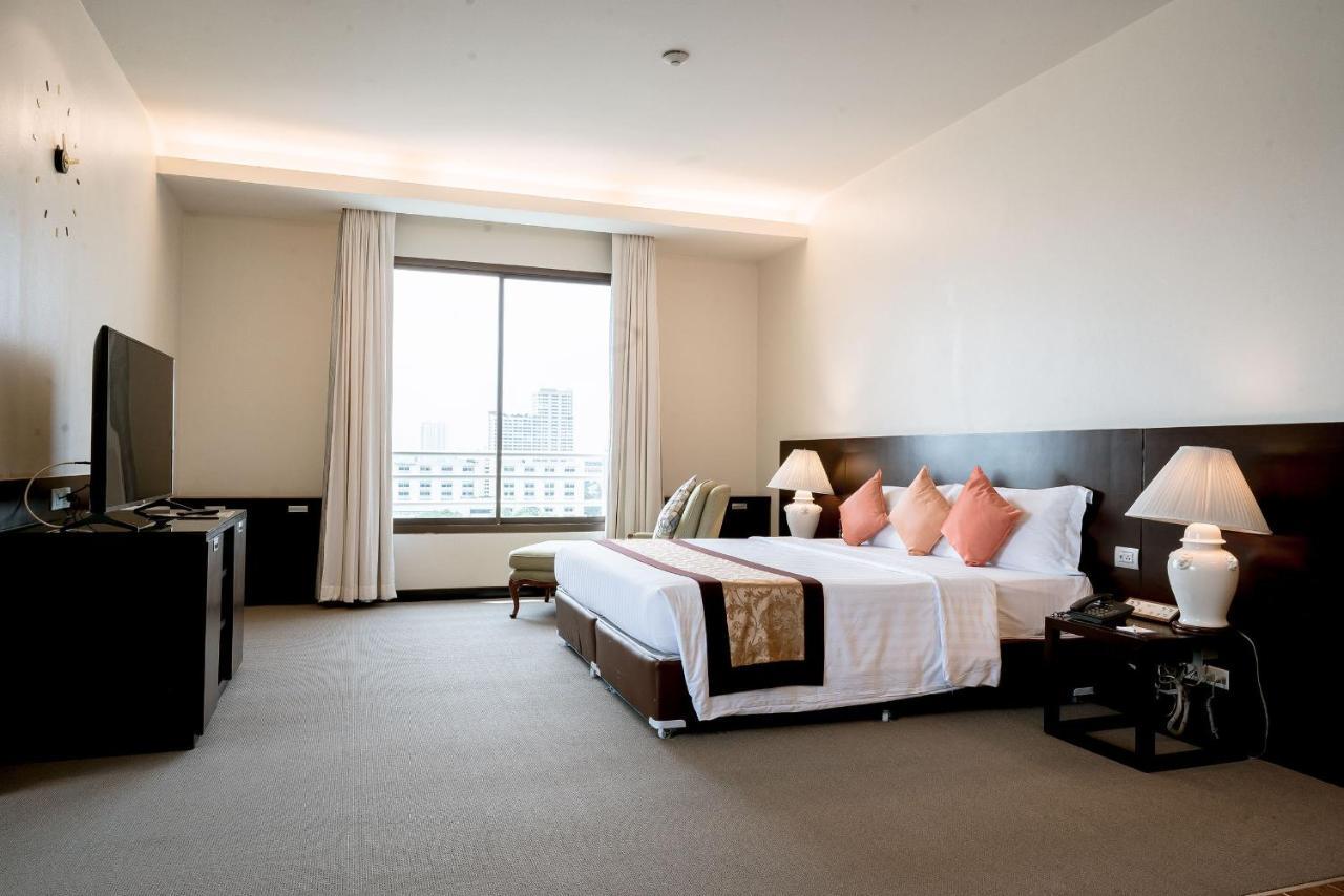 The Royal River 4*
