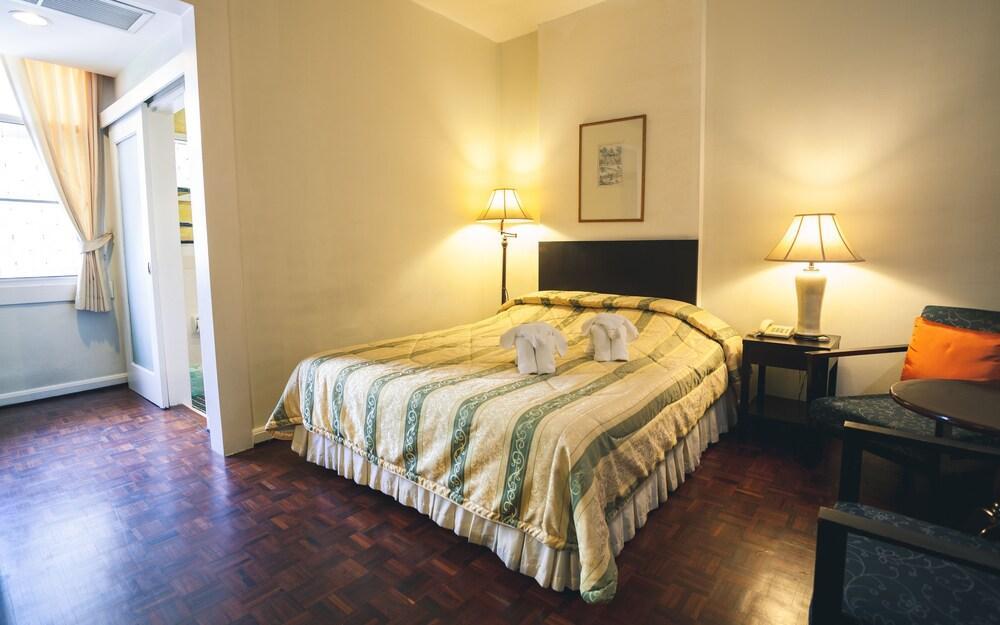 The Sunrise Apartment