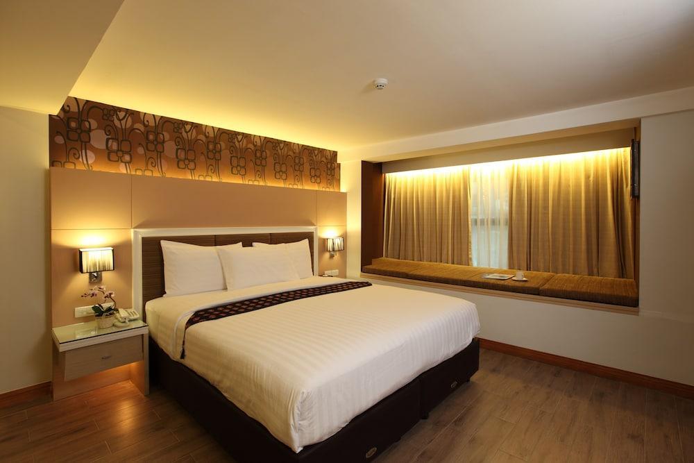 Hotel Prestige Nana 3*