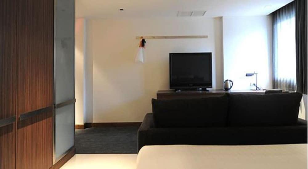S33 Compact Sukhumvit Hotel Bangkok