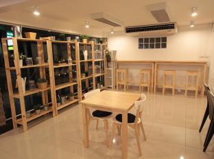 Hostel Napaville Huai Khwang *