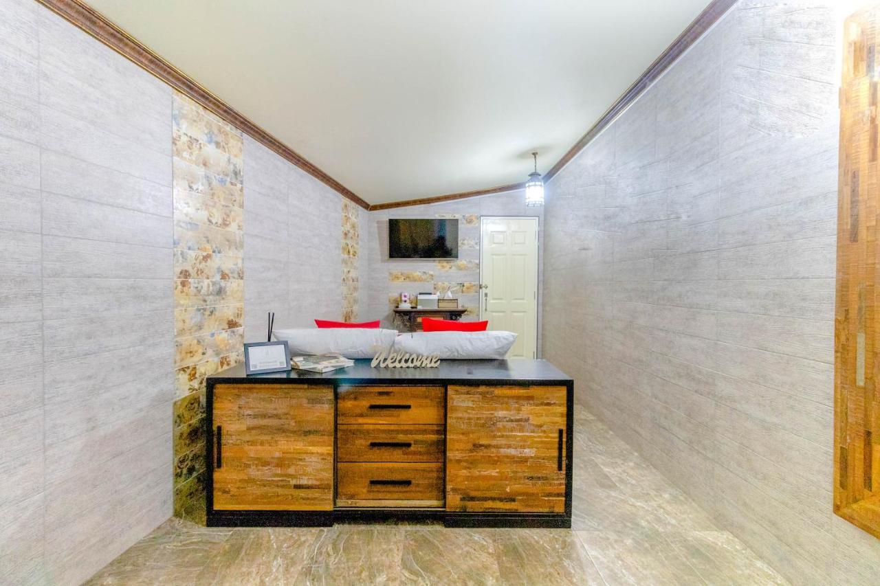 Oyo 750 Baan Suan Ampond 2*