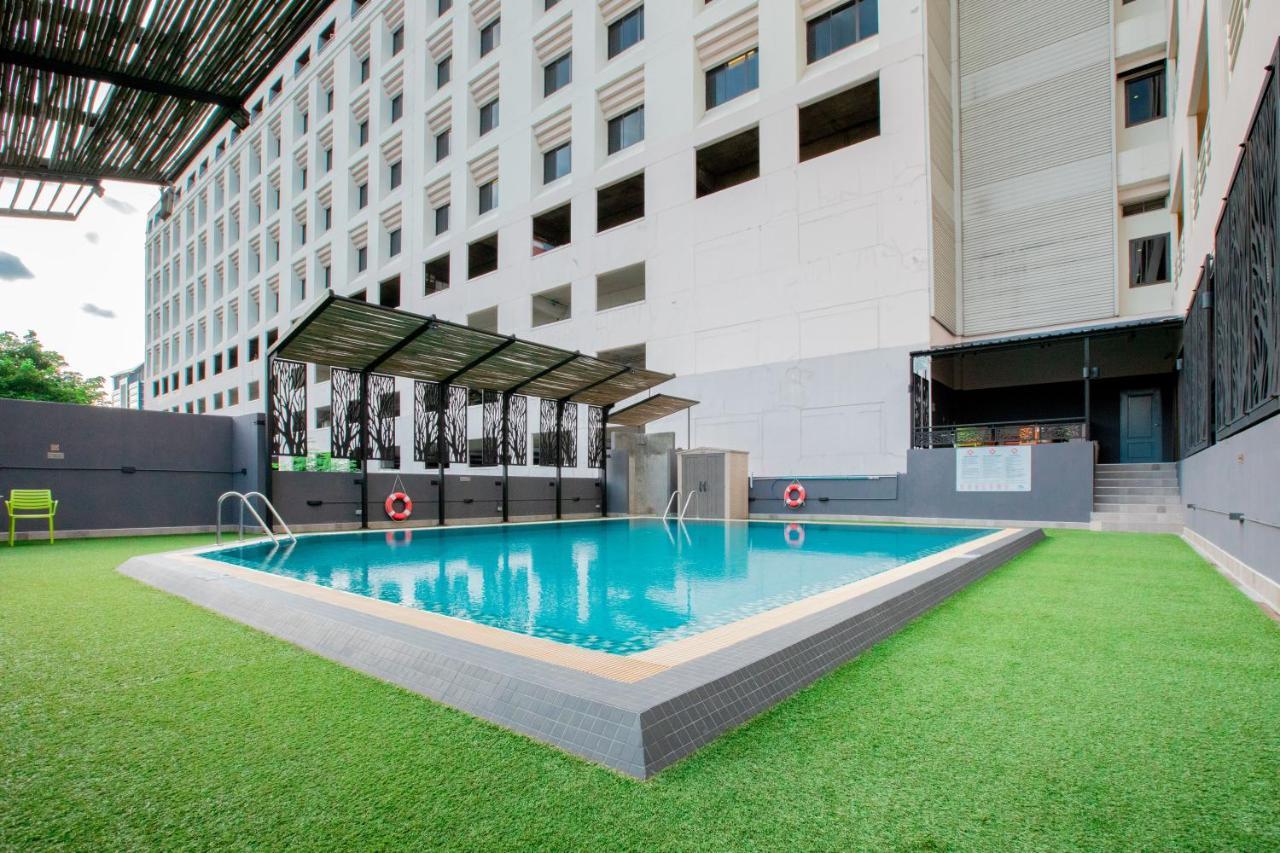 The Royal River Hotel 4*