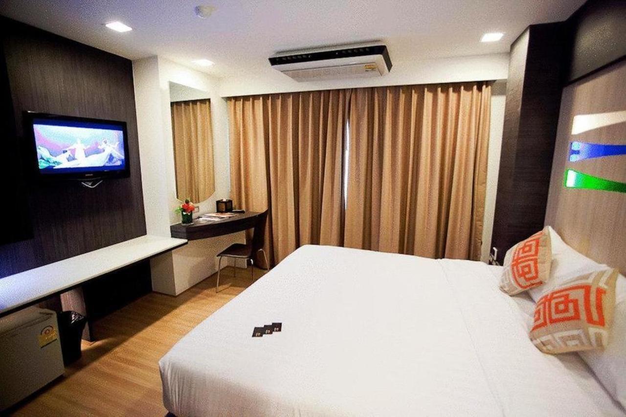 Sukhumvit 11 Hotel 3*