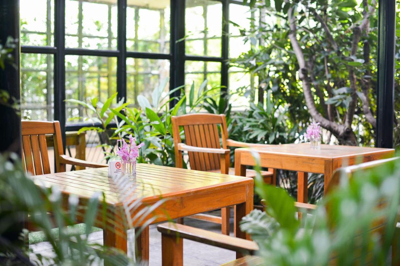 Grand Howard Hotel 5*