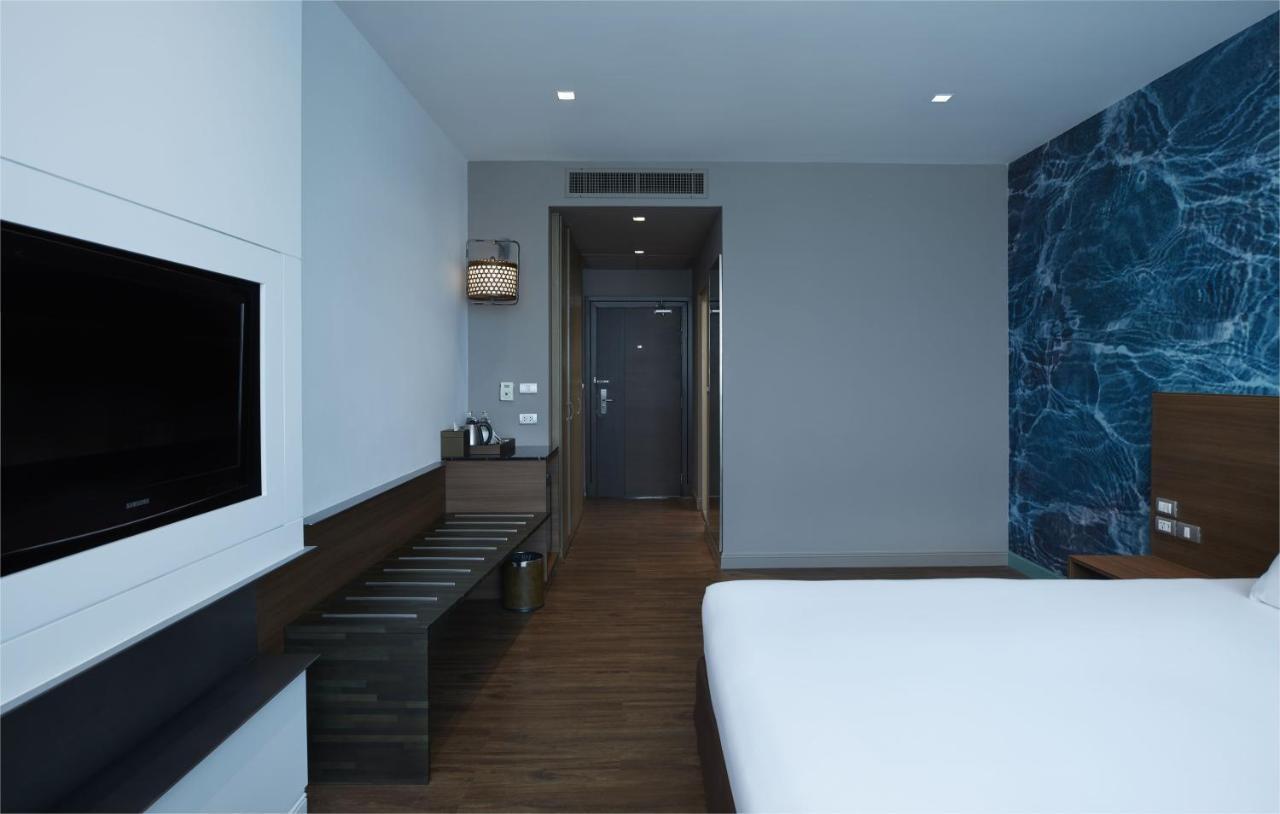 Centara Life Government Complex & Convention Centre Chaeng Watthana 4*
