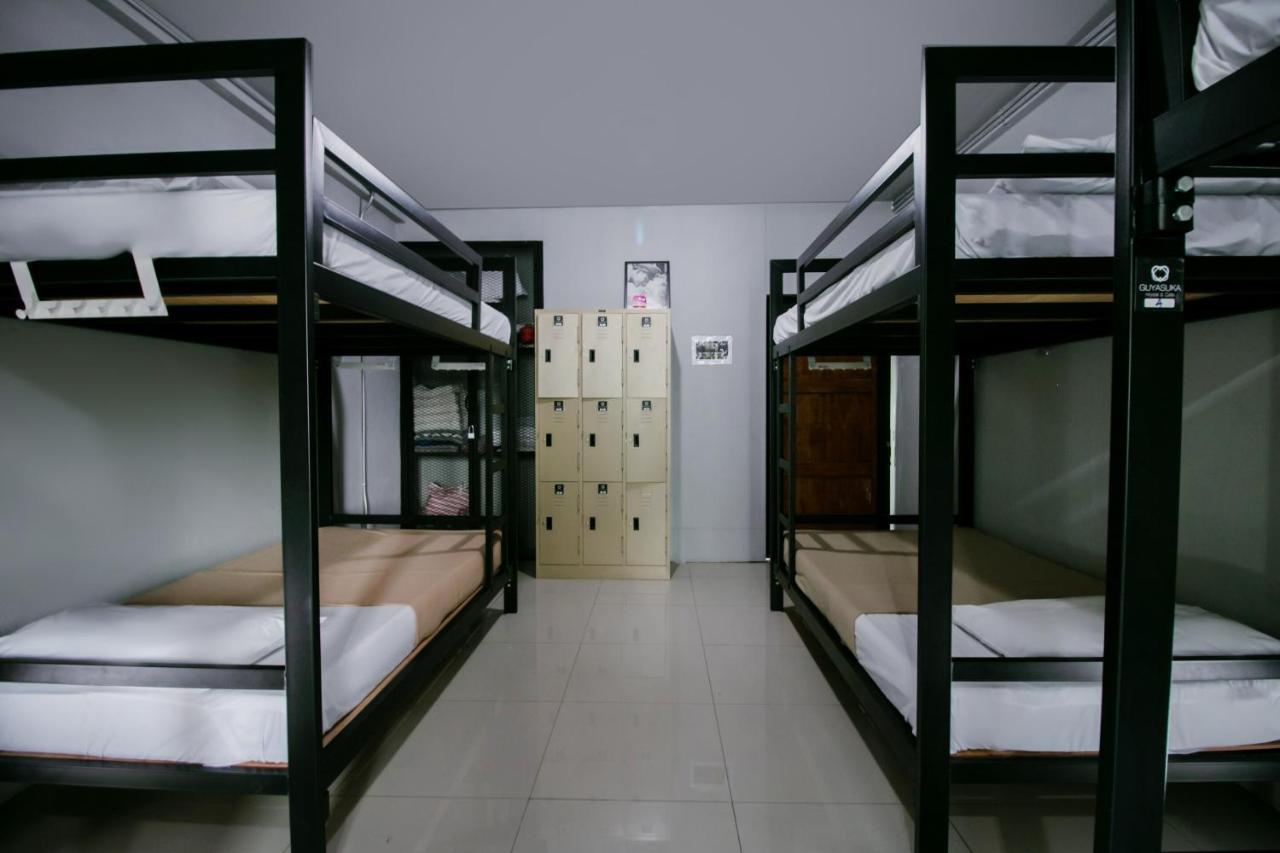 Hotel Oyo 421 Guyasuka & Cafe Bangkok