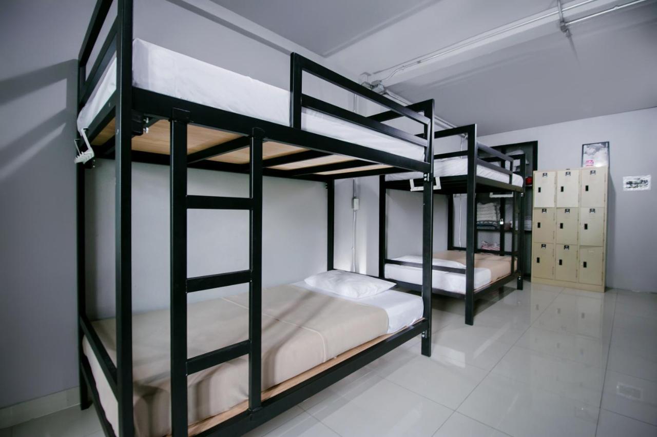 Hotel Oyo 421 Guyasuka & Cafe