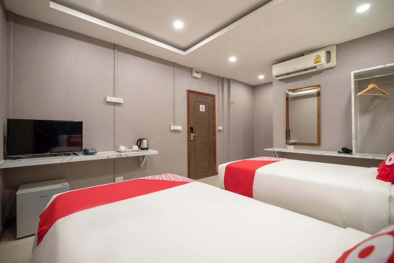 Hotel Oyo 455 Siam 2