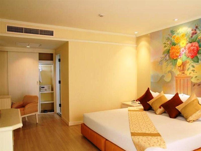 The Palazzo Hotel 4*