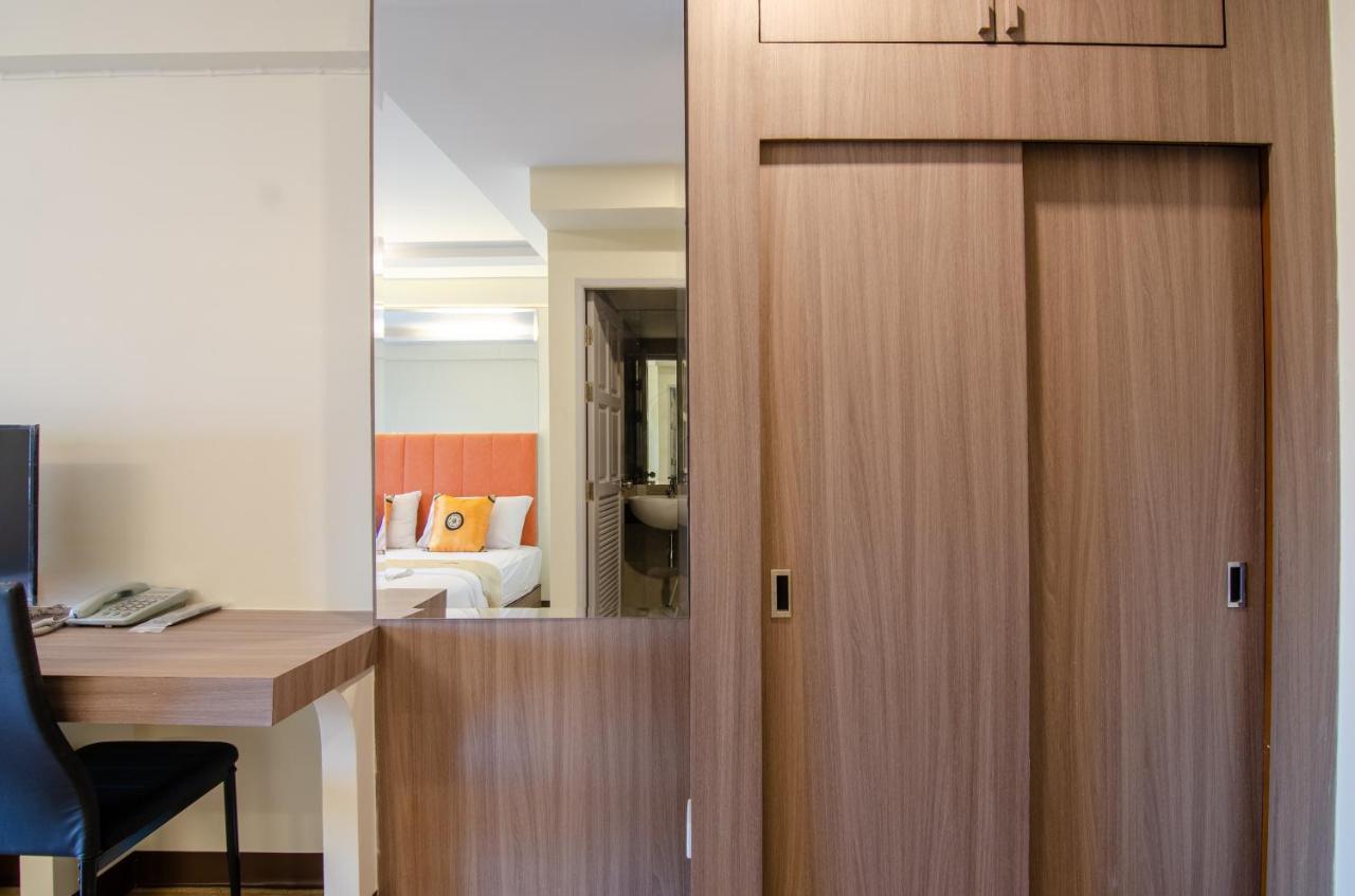 Hotel Tara Bangkok