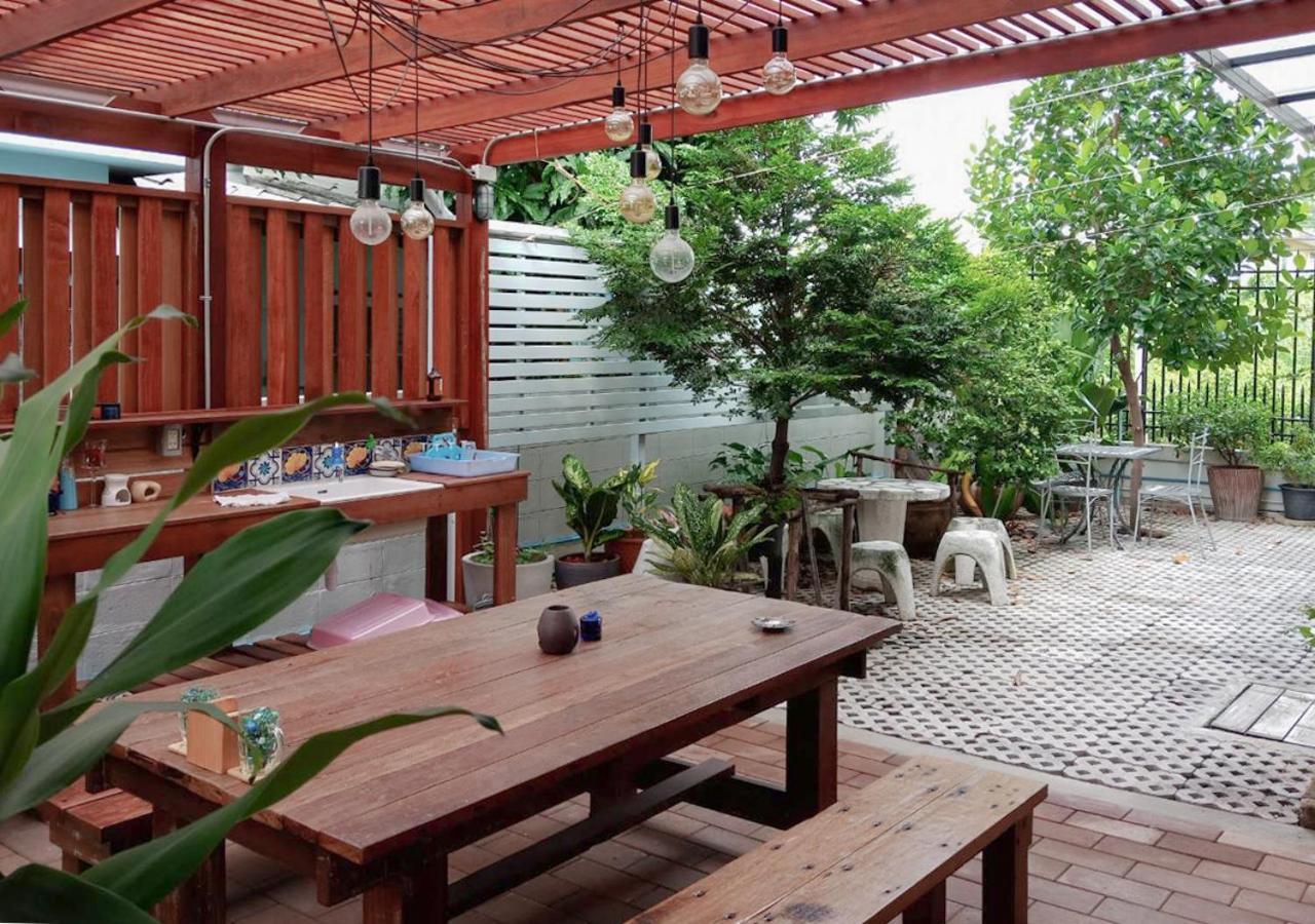 Liaw Base House Hostel Bangkok