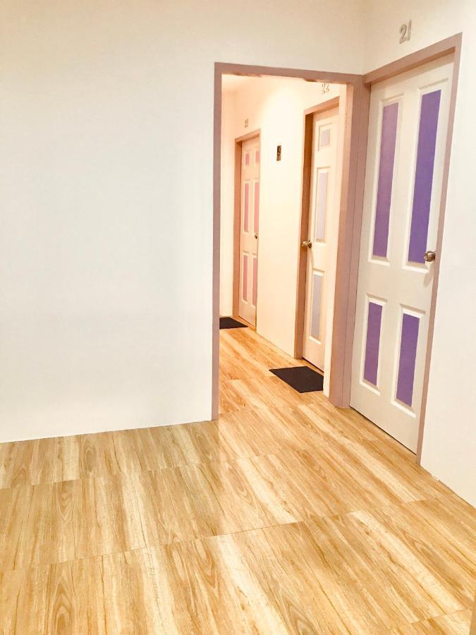 Dragon Xiv Hostel *