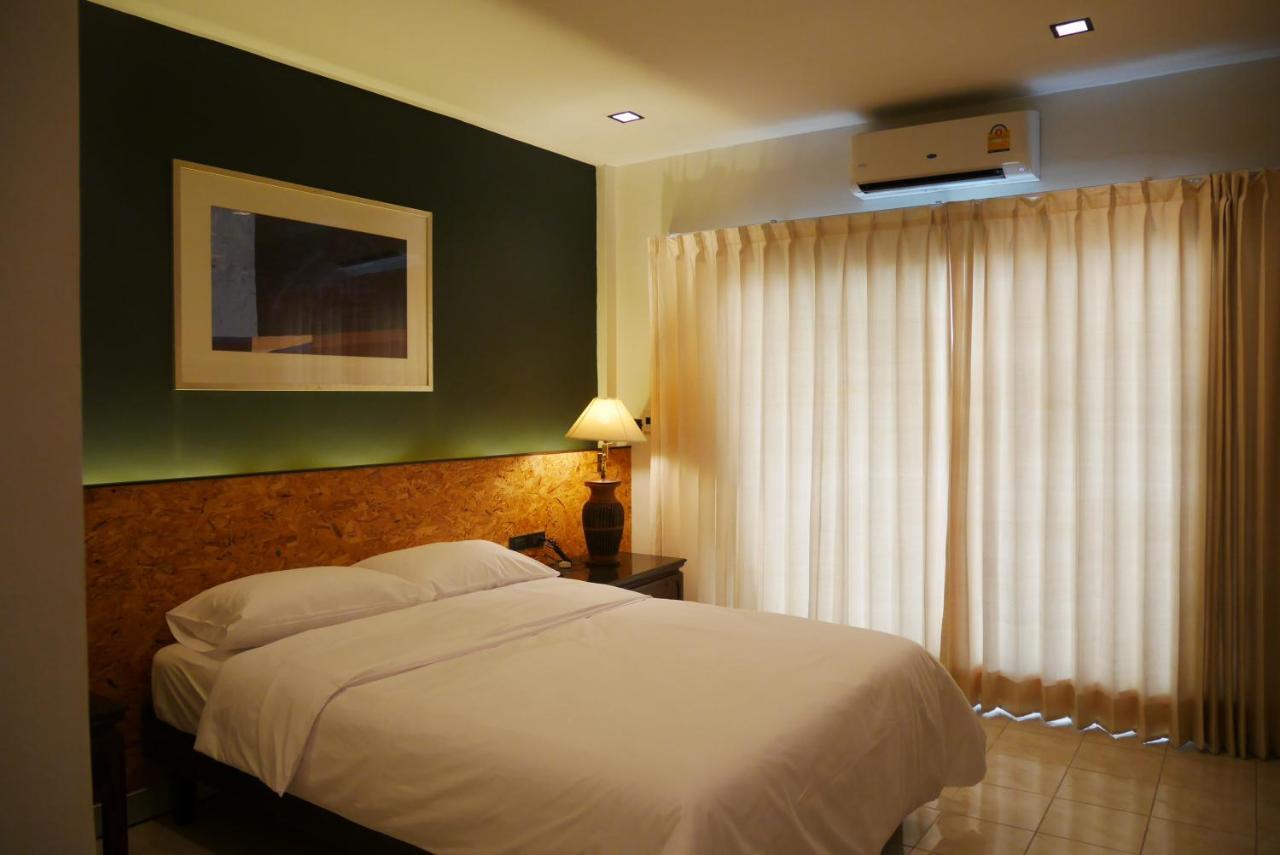 The 92 Hostel Bangkok