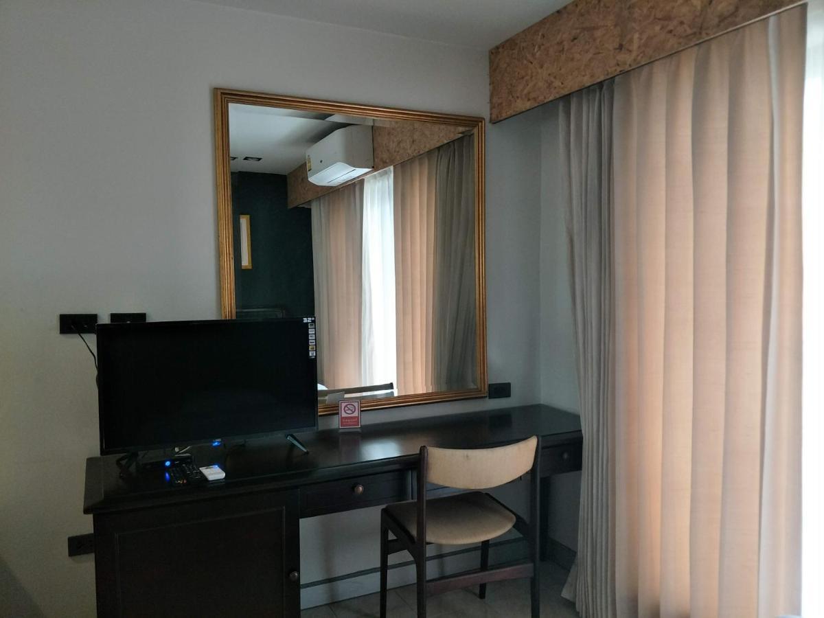 The 92 Hostel *