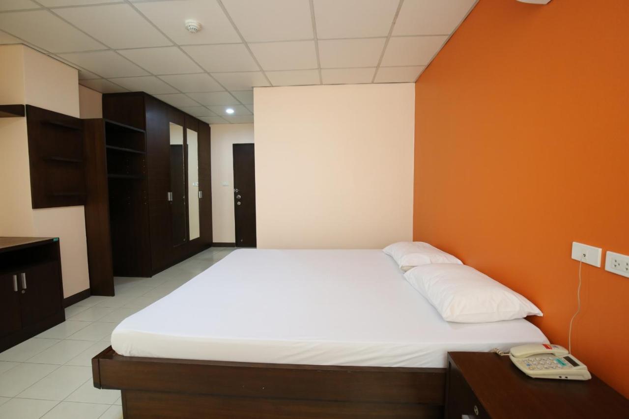 De Junction House Aparthotel *