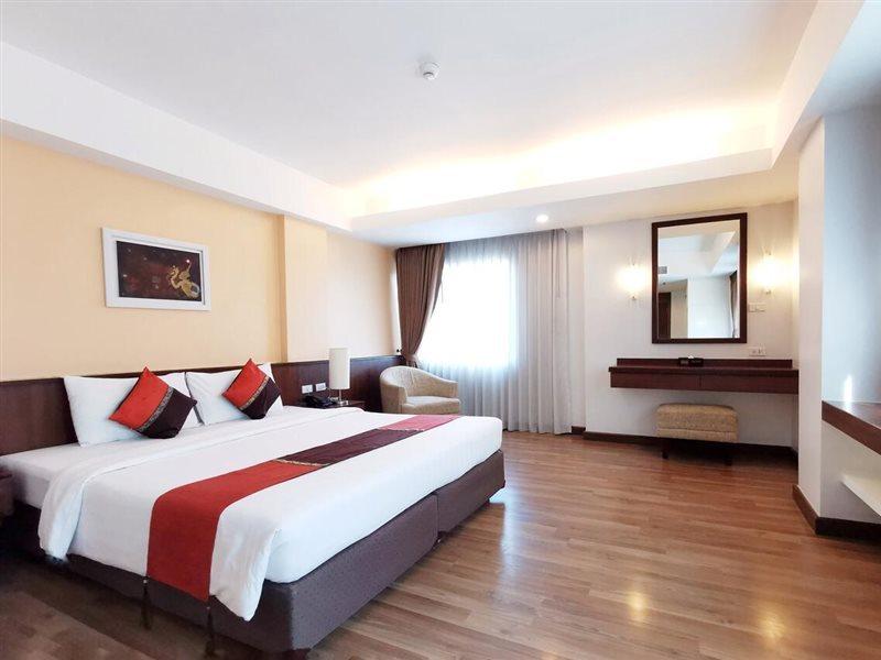 Avion Hotel