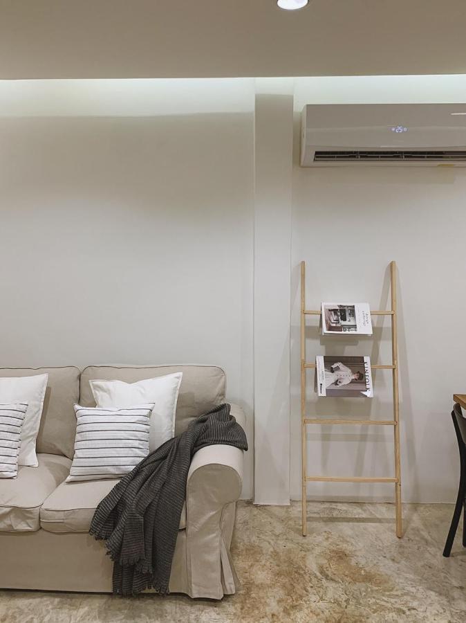Marlowe-tony's Guest house *