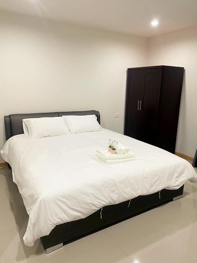 Pangsapuri Re Riva Bangkok