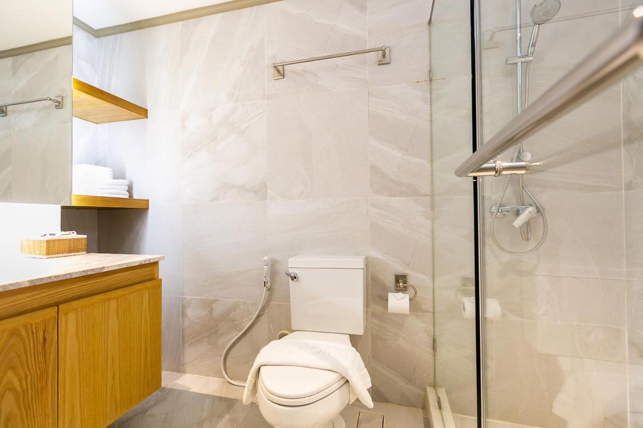 Big Apt, Hidden Gem, Fully Equipped 2 Big Br, 2 Ba, Spacious Living In Dt * Bangkok