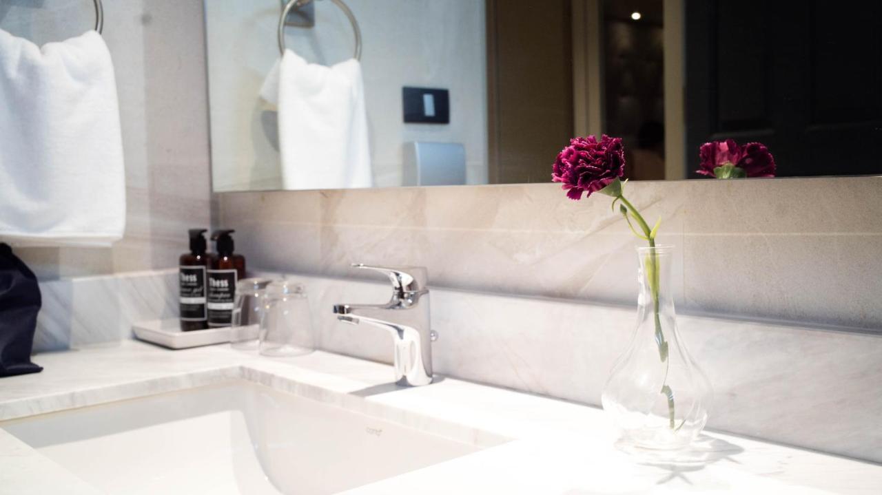 Apartment Big Apt, Hidden Gem, Fully Equipped 2 Big Br, 2 Ba, Spacious Living In Dt Bangkok