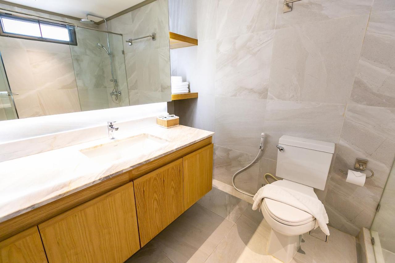Big Apt, Hidden Gem, Fully Equipped 2 Big Br, 2 Ba, Spacious Living In Dt * Bangkok
