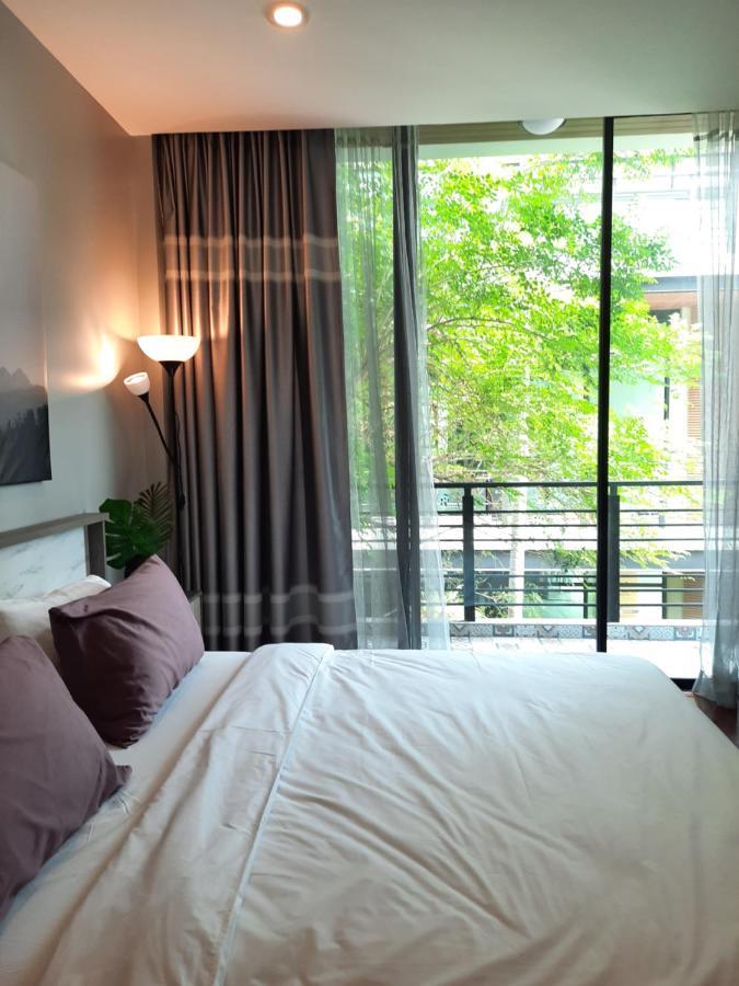 Pompom Apartment *