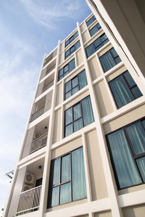 Theview Chaengwattana14 เดอะวิวแจ้งวัฒนะ14 Apartment *
