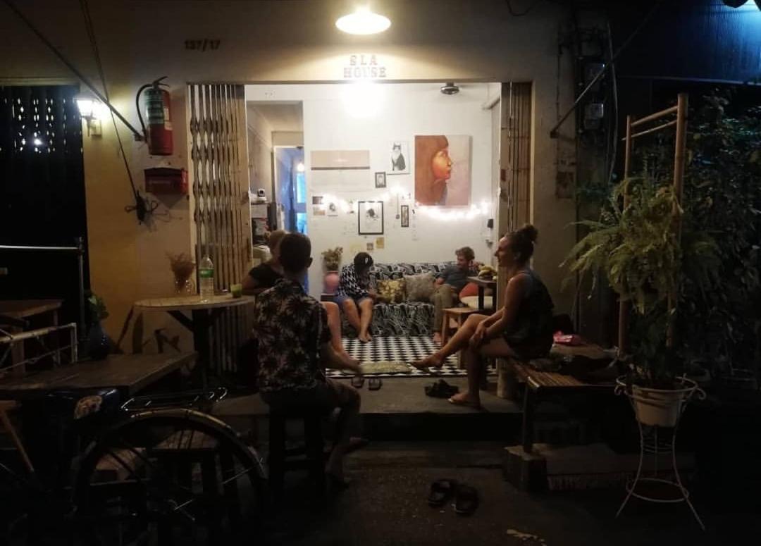 Sla House Homestay *