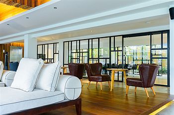 Uma Hotel 3*