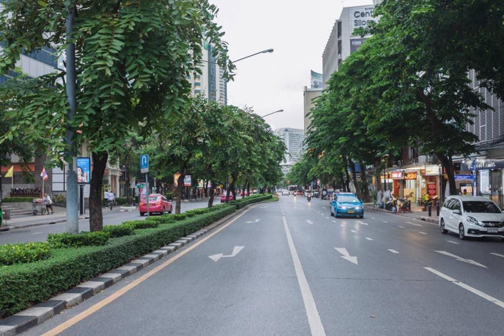 Apartment S2 Silom Large 4-6 Guests Full Kitchen Wifi