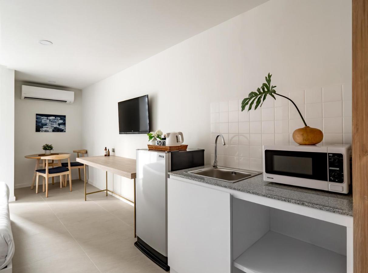 Blu 395 Apartment