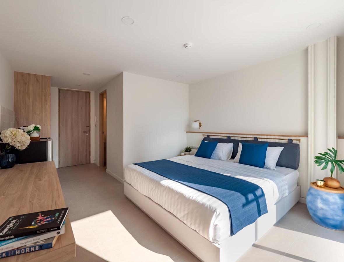 Blu 395 Apartment