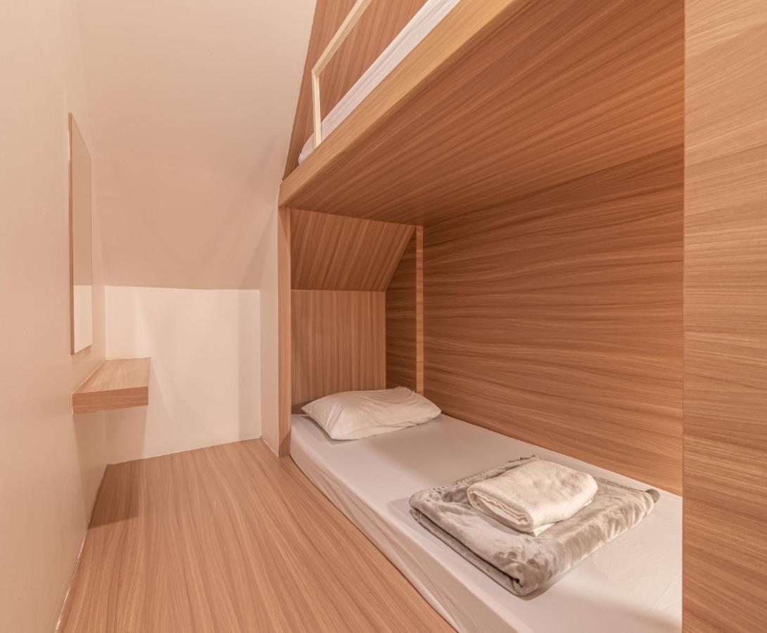 Capsule hotel The Victory View (adults Only)