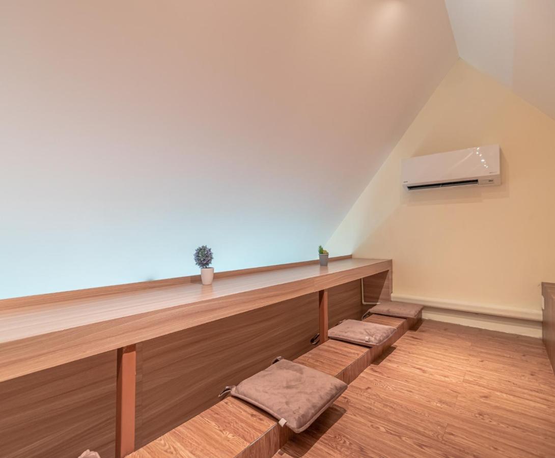 Capsule hotel The Victory View (adults Only)