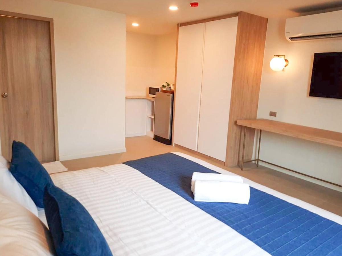 Blu 395 Apartment