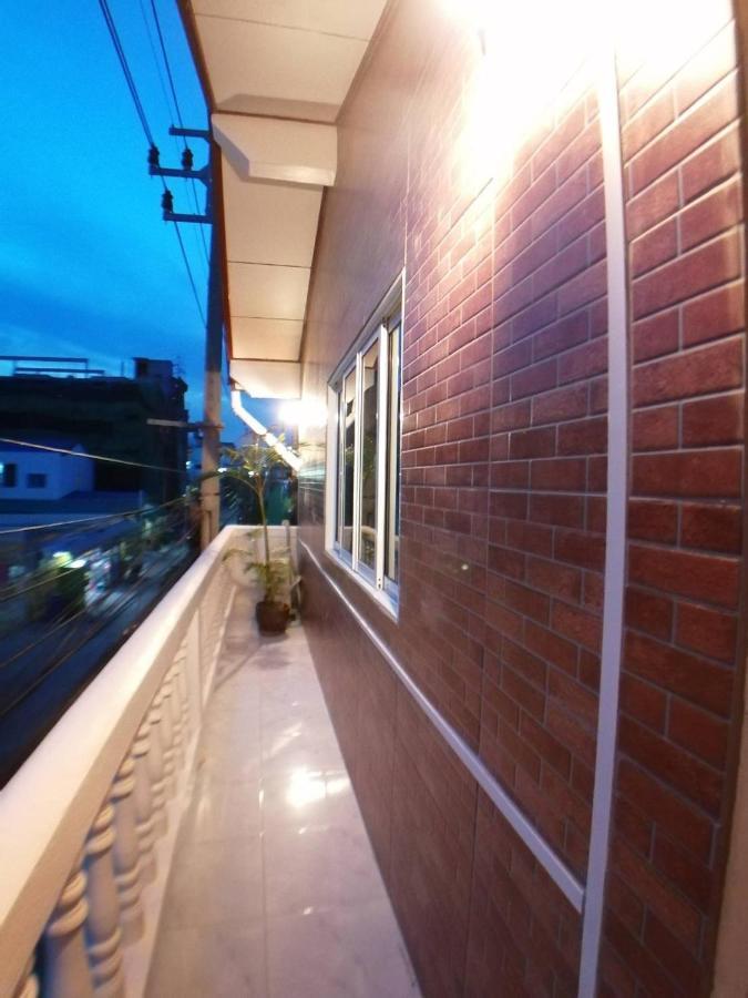 Gogoal Latkrabang Apartment Bangkok
