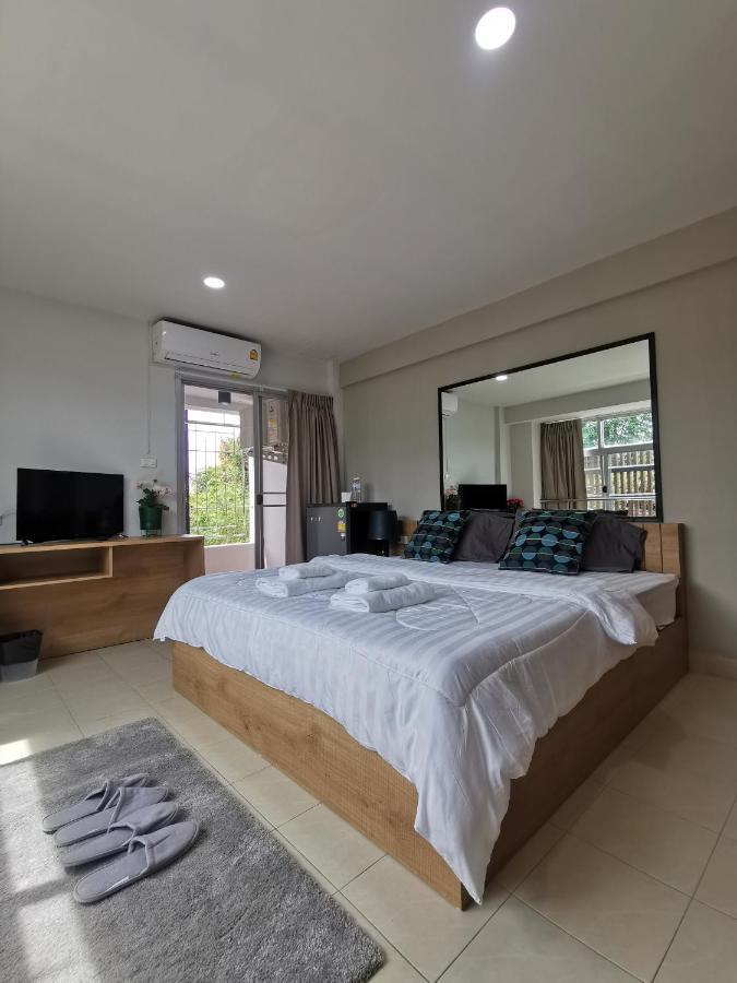 W Residents Apartment Bangkok