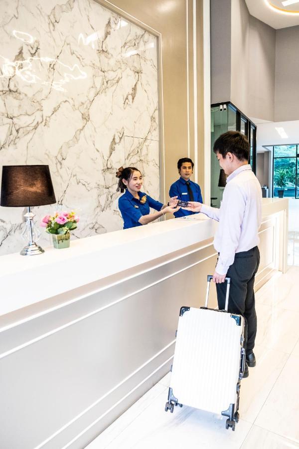 The Airport Courtyard Suvarnabhumi Airport Hotel 5*