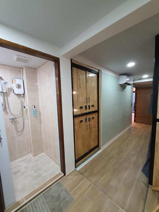 Station8 Hostel