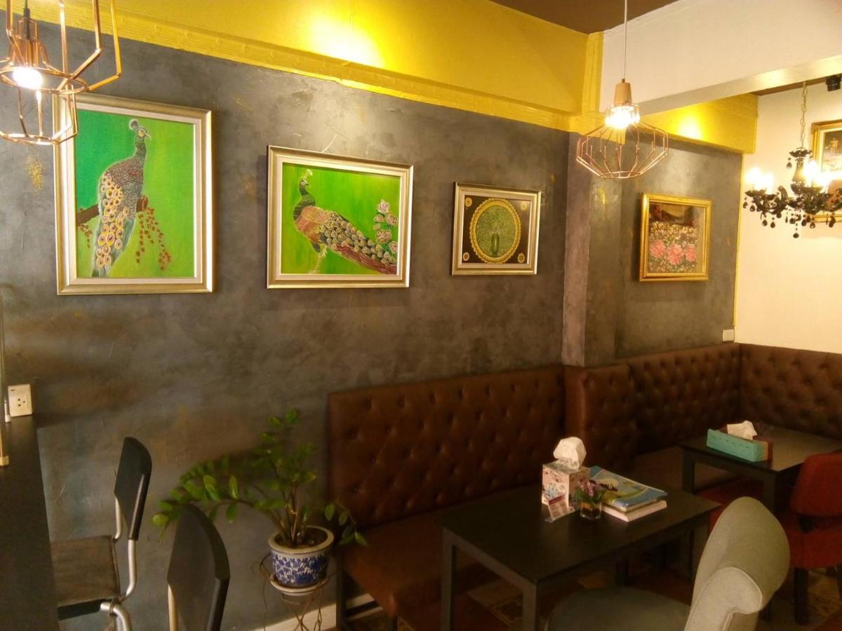 Ratti Guest house *