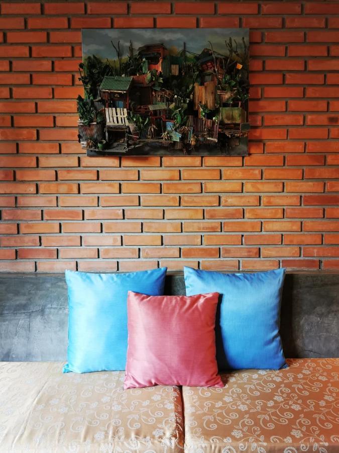 Guest house Tavee