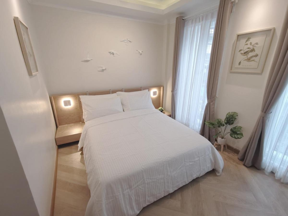 Double Bed Hotel Bangkok