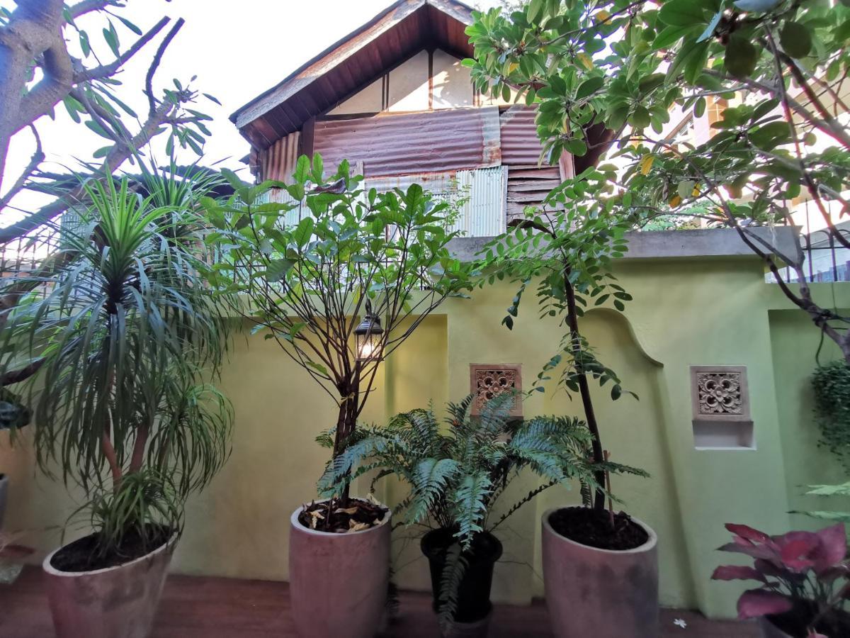 Guest house Tavee