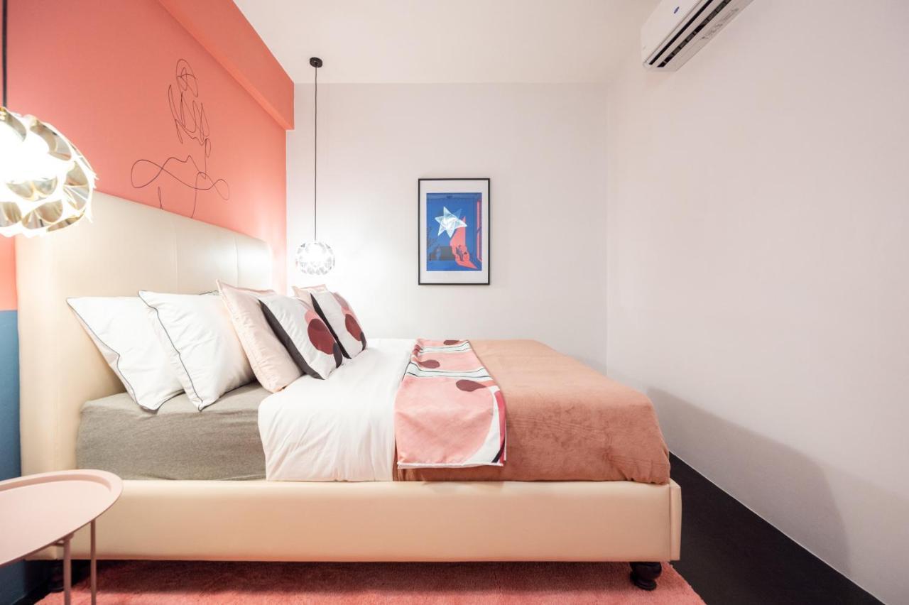 The Mellow At Silom Villa *