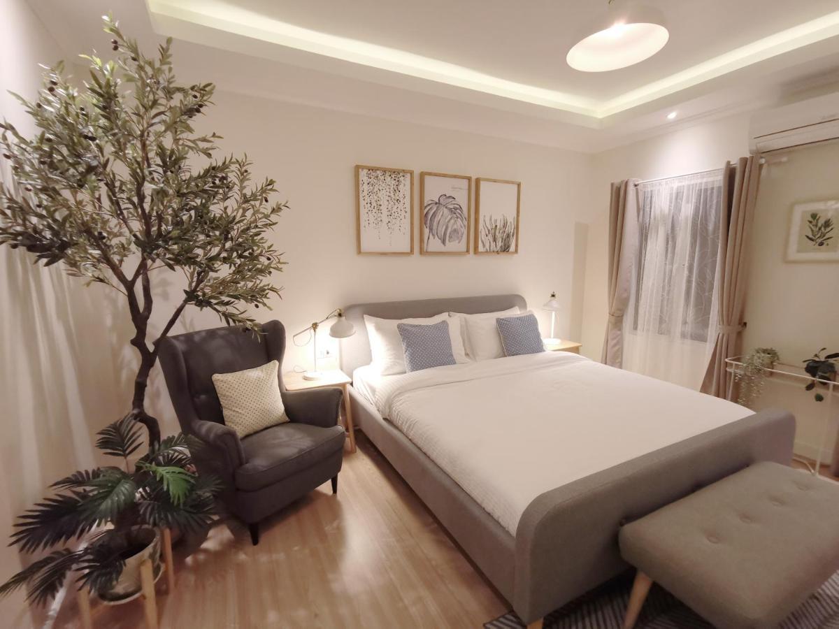 Double Bed Hotel Bangkok