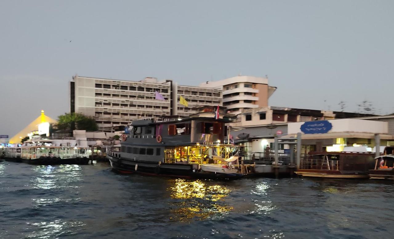 Sabai Sabai Liveaboard Botel