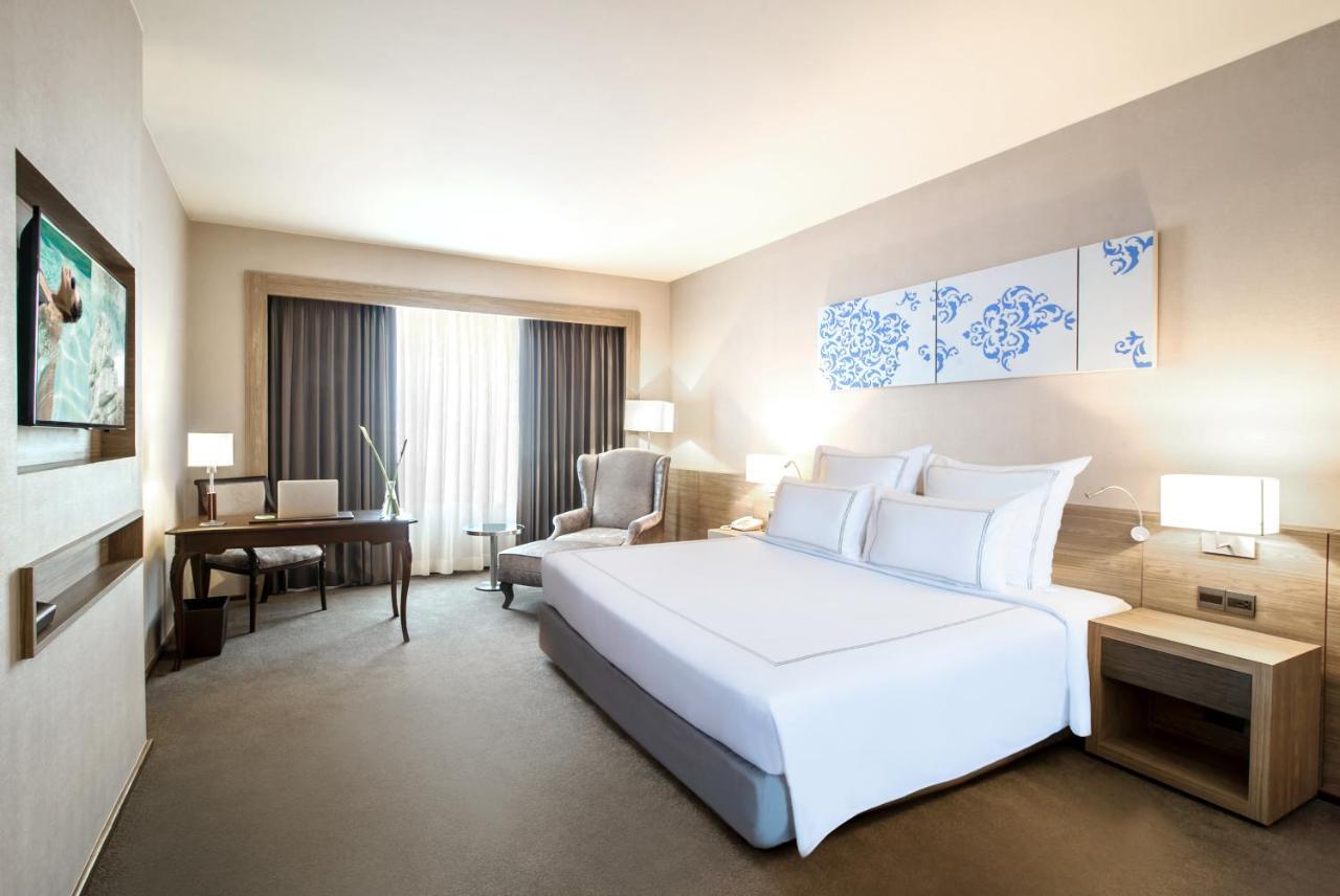 Swissotel Ratchada 5*