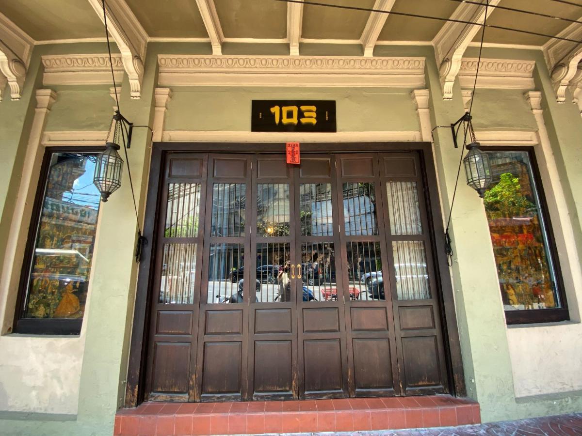 Hotel 103 - Bed And Brews Bangkok