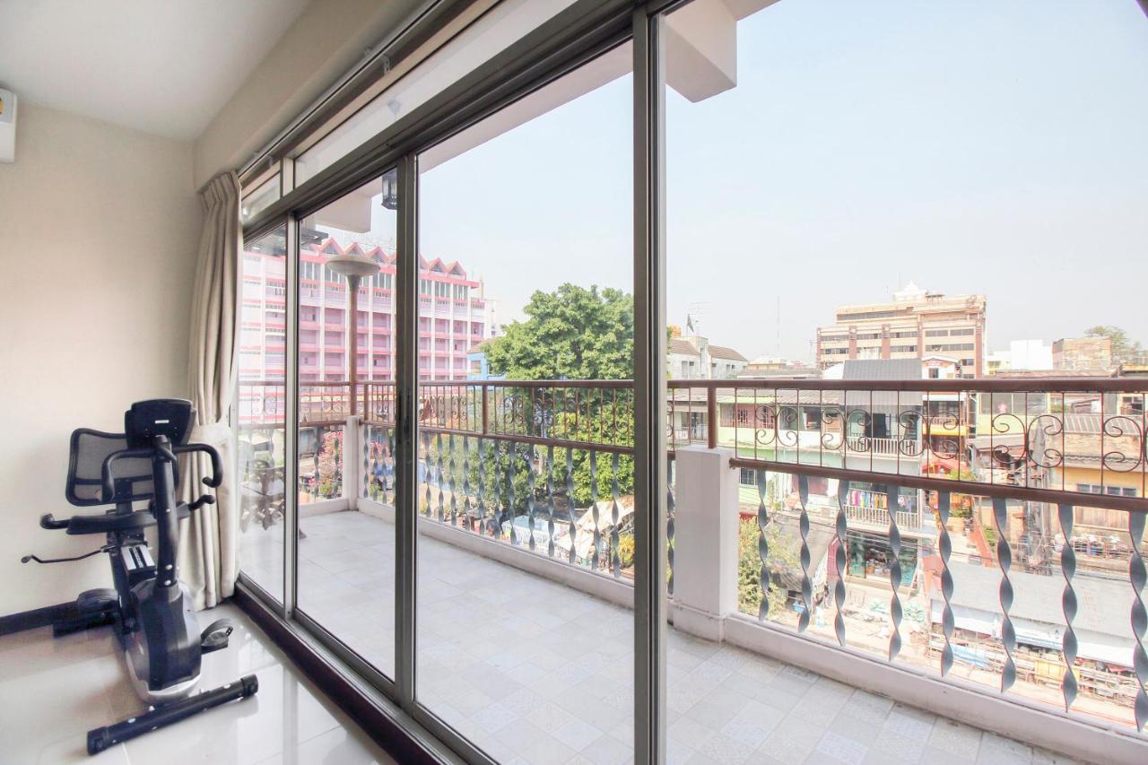 Hotel Oyo 537 Na Banglampoo